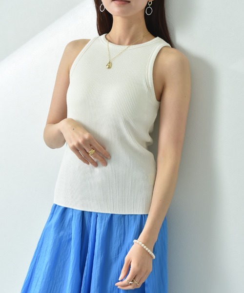 CLOCHE（クロシェ）の「【ＣＬＯＣＨＥ】カップ付アメスリタンク（タンクトップ・レディース・オフホワイト/ブラック/グレー・FREE）」の17枚目の写真