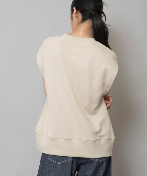 Munich(ミューニック)の「スリーブレスロゴスウェット(スウェット・レディース・スモークグレー/ネイビー/ライトベージュ・FREE)」の12枚目の写真