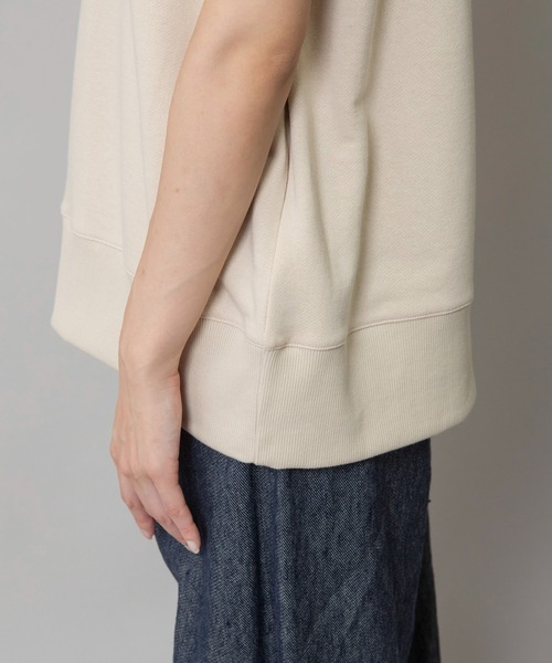 Munich(ミューニック)の「スリーブレスロゴスウェット(スウェット・レディース・スモークグレー/ネイビー/ライトベージュ・FREE)」の17枚目の写真