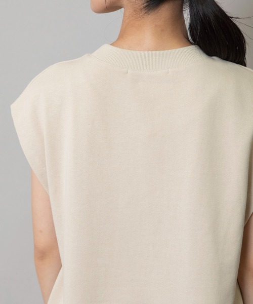 Munich(ミューニック)の「スリーブレスロゴスウェット(スウェット・レディース・スモークグレー/ネイビー/ライトベージュ・FREE)」の18枚目の写真