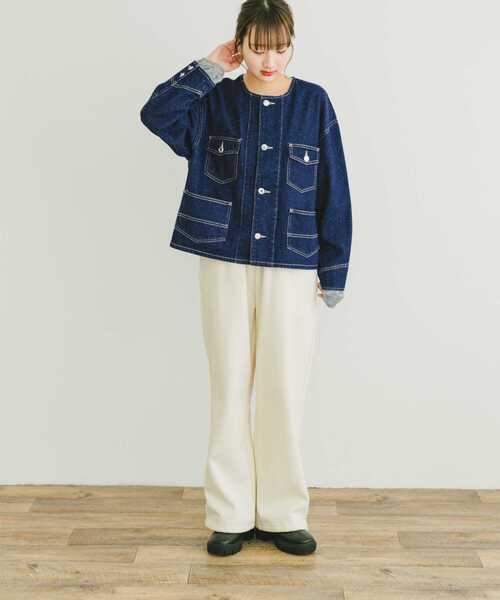 ITEMS URBANRESEARCH（アイテムズ アーバンリサーチ）の「デニムノーカラージャケット（デニムジャケット・レディース・インディゴブルー/ライトブルー・FREE）」の18枚目の写真