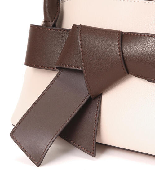 NATURAL BEAUTY BASIC(ナチュラルビューティーベーシック)の「◇【美人百花掲載】ボウリボンミニボストンバッグ(ボストンバッグ・レディース・グレー系その他/ブラック/ベージュ系その他/ホワイト系その他・フリ-)」の7枚目の写真