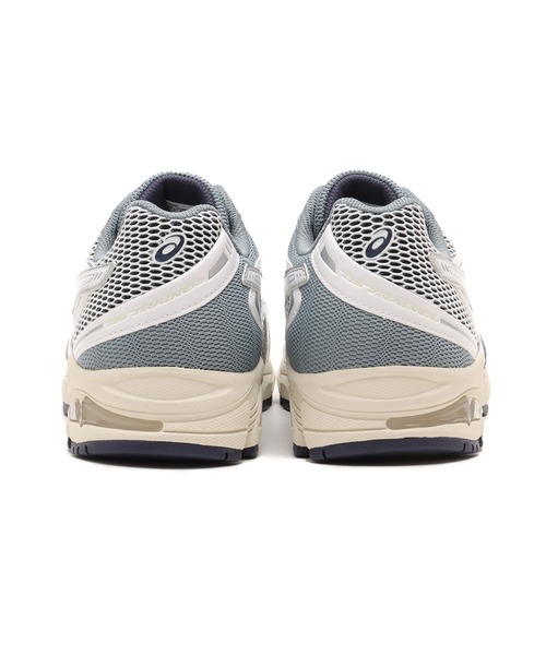 ASICS（アシックス）の「asics GEL-DS TRAINER 14 / アシックス ゲル-ディーエス トレイナー14（スニーカー・メンズ・ホワイト・26.5cm/28.0cm/27.0cm/28.5cm/27.5cm/25.5cm/24.5cm/25.0cm/24.0cm/29.0cm）」の3枚目の写真