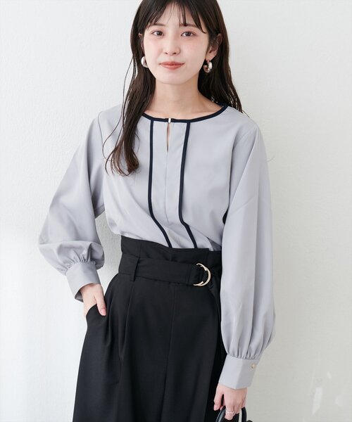 natural couture（ナチュラルクチュール）の「メタルホック付き配色パイピングブラウス（シャツ/ブラウス・レディース・ピンク/ネイビー/イエロー系その他/アイボリー/グレー・FREE）」の22枚目の写真