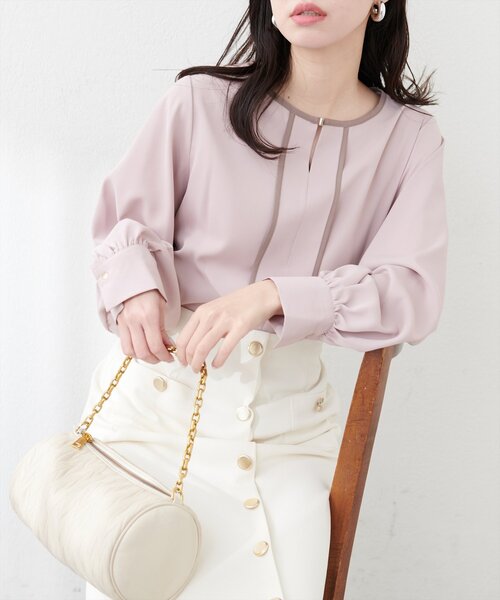 natural couture（ナチュラルクチュール）の「メタルホック付き配色パイピングブラウス（シャツ/ブラウス・レディース・ピンク/ネイビー/イエロー系その他/アイボリー/グレー・FREE）」の19枚目の写真