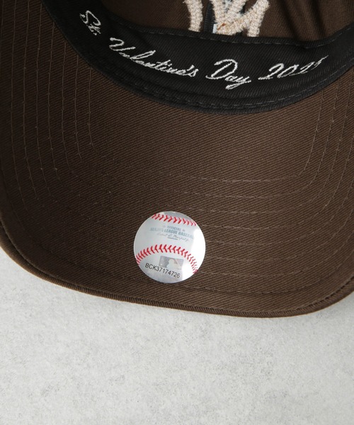 NEW ERA(ニューエラ)の「NEW ERA/9TWENTY(TM) Cloth Strap(キャップ・メンズ・ブラウン・M~L)」の9枚目の写真