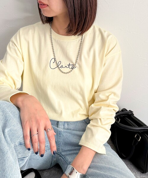 fredy emue（フレディエミュ）の「ヤーン刺繍ロゴロンTシャツ（Tシャツ/カットソー・レディース・ネイビー/オフホワイト/イエロー・38）」の3枚目の写真