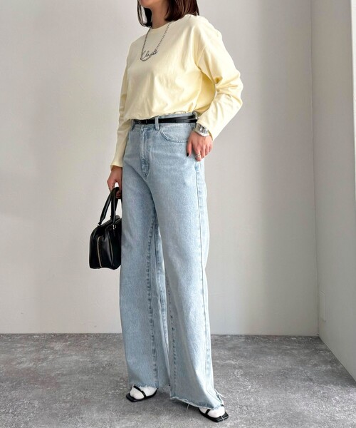 fredy emue（フレディエミュ）の「ヤーン刺繍ロゴロンTシャツ（Tシャツ/カットソー・レディース・ネイビー/オフホワイト/イエロー・38）」の5枚目の写真