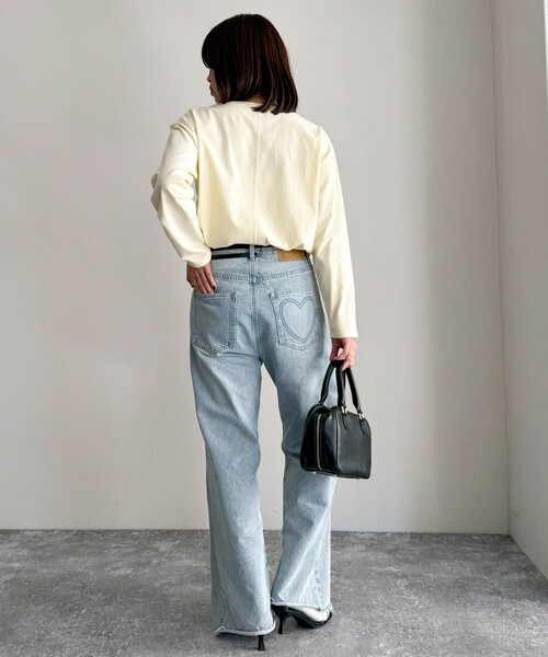 fredy emue（フレディエミュ）の「ヤーン刺繍ロゴロンTシャツ（Tシャツ/カットソー・レディース・ネイビー/オフホワイト/イエロー・38）」の8枚目の写真