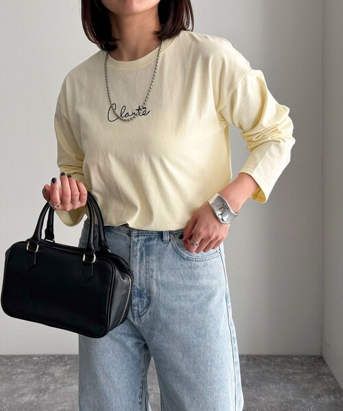 fredy emue（フレディエミュ）の「ヤーン刺繍ロゴロンTシャツ（Tシャツ/カットソー・レディース・ネイビー/オフホワイト/イエロー・38）」の10枚目の写真