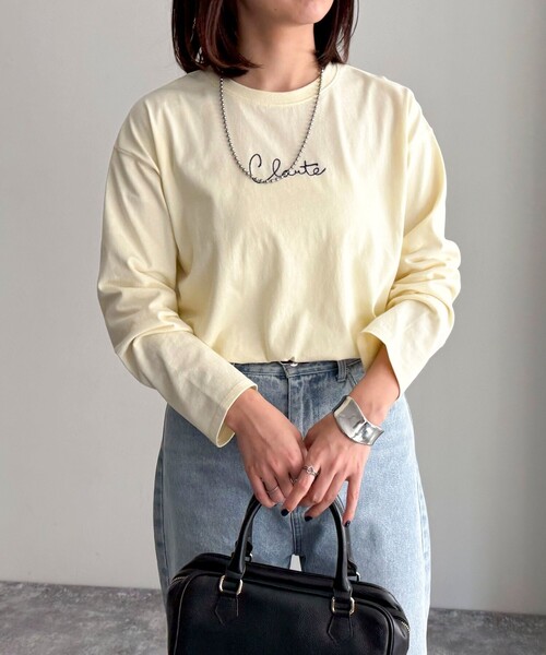 fredy emue（フレディエミュ）の「ヤーン刺繍ロゴロンTシャツ（Tシャツ/カットソー・レディース・ネイビー/オフホワイト/イエロー・38）」の14枚目の写真