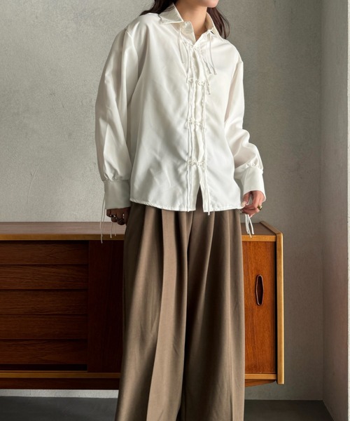 efill（エフィル）の「タッセル ボタン レディース シャツ（シャツ/ブラウス・レディース・ホワイト・FREE）」の16枚目の写真