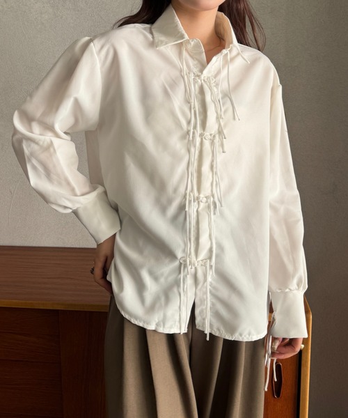 efill（エフィル）の「タッセル ボタン レディース シャツ（シャツ/ブラウス・レディース・ホワイト・FREE）」の8枚目の写真