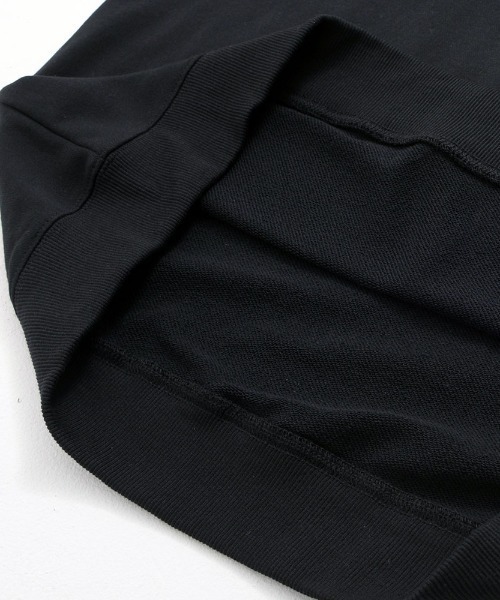 LUXE/R(ラグジュ)の「『LUXE/R/ラグジュ』サークルロゴトレーナー(スウェット・メンズ・ブラック・M/L/XL)」の12枚目の写真