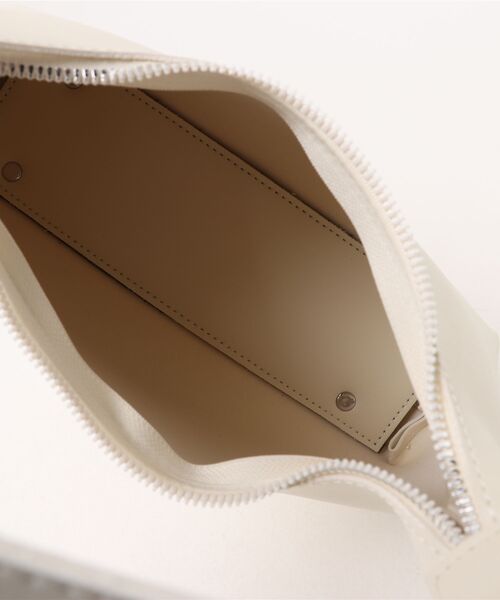 florist(フローリスト)の「レザータッチワンハンドルホーボーバッグ/ハンドバッグ(ハンドバッグ・レディース・ピンク/スカイブルー/ブラック/ライトグリーン/ホワイト・FREE)」の13枚目の写真