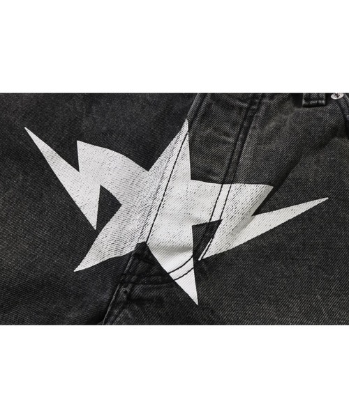 A BATHING APE（アベイシングエイプ）の「DESTROYED STA RELAXED FIT 13OZ DEMIN SHORTS（デニムパンツ・メンズ・ライトインディゴブルー/ブラック・X-LARGE/MEDIUM/LARGE/SMALL/XX-LARGE）」の5枚目の写真