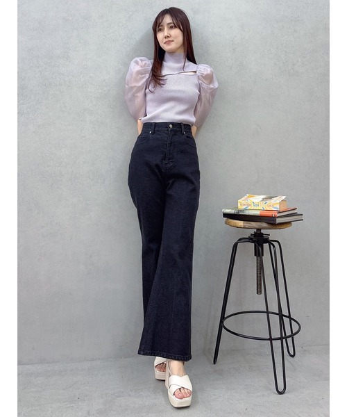 MERCURYDUO（マーキュリーデュオ）の「2WAY異素材パフスリーブカットアウトニット（ニット/セーター・レディース・ラベンダー/オフホワイト/ブラック・FREE）」の4枚目の写真