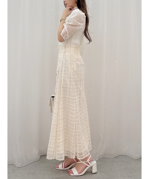 MERCURYDUO（マーキュリーデュオ）の「2WAY異素材パフスリーブカットアウトニット（ニット/セーター・レディース・ラベンダー/オフホワイト/ブラック・FREE）」の16枚目の写真