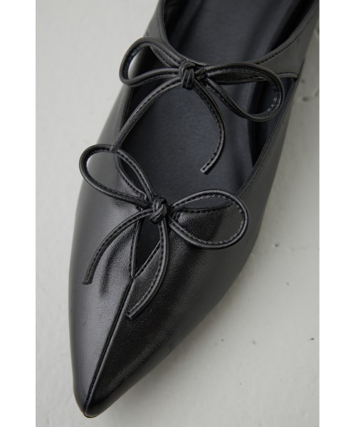 AZUL by moussy（アズールバイマウジー）の「リボンベルトポインテッドパンプス（パンプス・レディース・ブラック/シルバー・SMALL/MEDIUM/LARGE）」の9枚目の写真