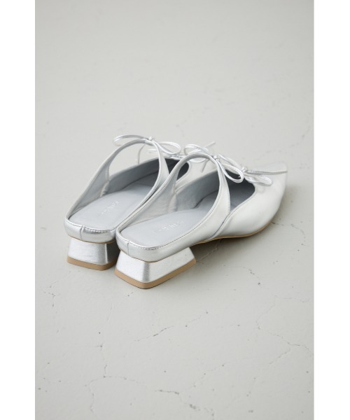 AZUL by moussy（アズールバイマウジー）の「リボンベルトポインテッドパンプス（パンプス・レディース・ブラック/シルバー・SMALL/MEDIUM/LARGE）」の15枚目の写真