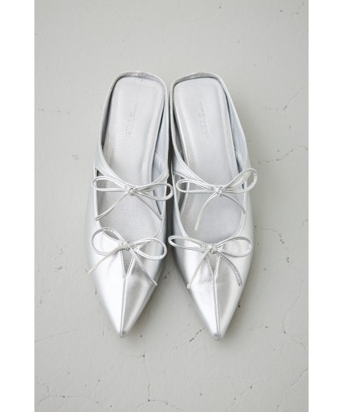 AZUL by moussy（アズールバイマウジー）の「リボンベルトポインテッドパンプス（パンプス・レディース・ブラック/シルバー・SMALL/MEDIUM/LARGE）」の16枚目の写真