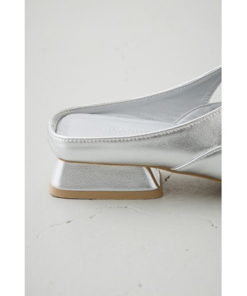 AZUL by moussy（アズールバイマウジー）の「リボンベルトポインテッドパンプス（パンプス・レディース・ブラック/シルバー・SMALL/MEDIUM/LARGE）」の17枚目の写真