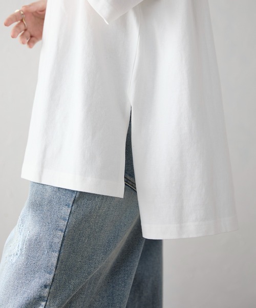 SOTT（ソット）の「バックロゴ刺繍オーバーサイズT（Tシャツ/カットソー・レディース・ブラック/オフホワイト・FREE）」の3枚目の写真