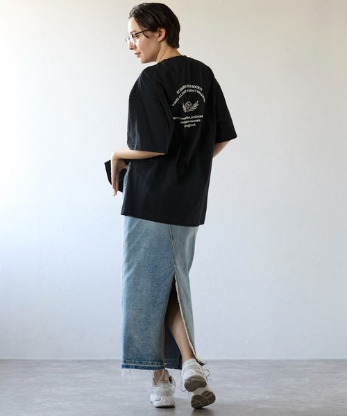 SOTT（ソット）の「バックロゴ刺繍オーバーサイズT（Tシャツ/カットソー・レディース・ブラック/オフホワイト・FREE）」の13枚目の写真