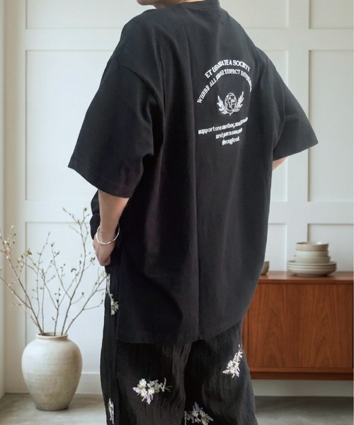 SOTT（ソット）の「バックロゴ刺繍オーバーサイズT（Tシャツ/カットソー・レディース・ブラック/オフホワイト・FREE）」の17枚目の写真