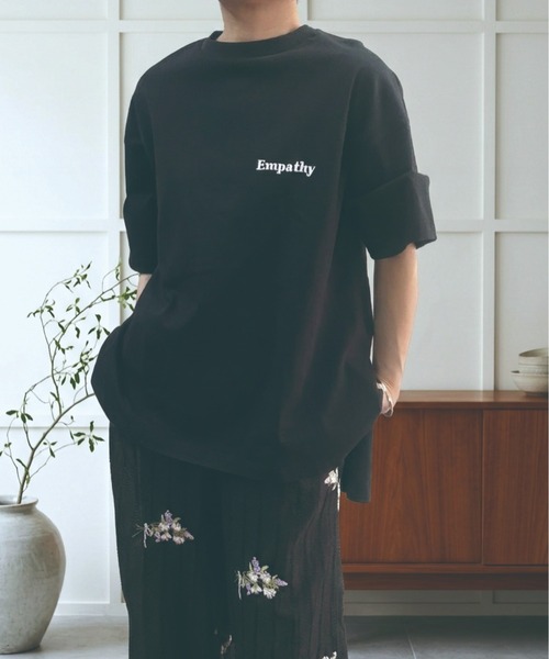 SOTT（ソット）の「バックロゴ刺繍オーバーサイズT（Tシャツ/カットソー・レディース・ブラック/オフホワイト・FREE）」の19枚目の写真