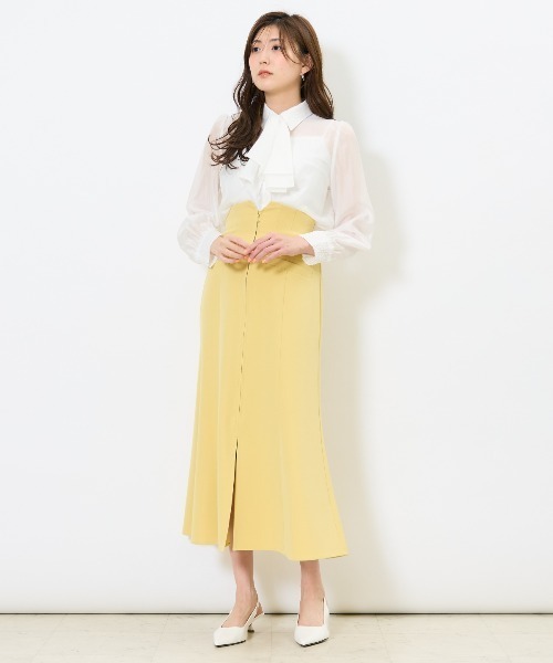 AND COUTURE（アンドクチュール）の「リボンタイ付きオーガンジーシャツ（シャツ/ブラウス・レディース・ベージュ/ブルー/オフホワイト・FREE）」の19枚目の写真