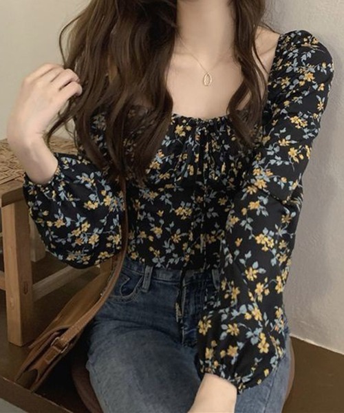 WESTSEA(ウエストシー)の「花柄ブラウス 長袖 スクエアネック パフスリーブ リボン付(シャツ/ブラウス・レディース・ブラック/アイボリー・M/L)」の2枚目の写真