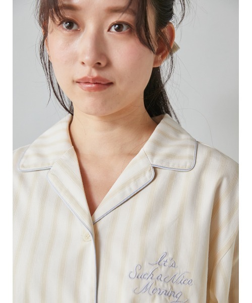 gelato pique（ジェラートピケ）の「モーニングストライプシャツ