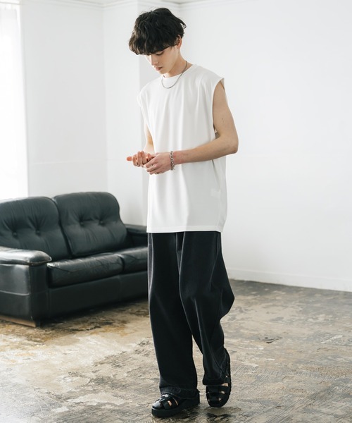 Rocky Monroe(ロッキーモンロー)の「接触冷感 ポンチストレッチビッグシルエットノースリーブカットソー(タンクトップ・メンズ・ネイビー/ブラック/グレー/チャコール/ホワイト・XL/L/M)」の9枚目の写真