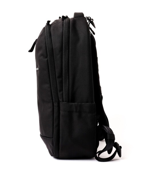 incase(インケース)の「【Incase/インケース】Tracks Backpack 18L(バックパック/リュック・メンズ・ブラック・FREE)」の10枚目の写真