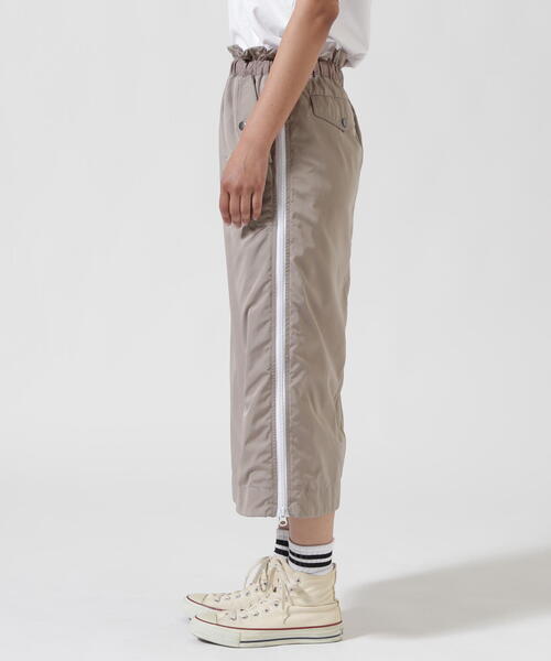 DROIT BELLO（ドロイトベロ）の「DROIT BELLO（ドロイトベロ）サイドZIPプリーツスカート（スカート・レディース・ベージュ/ブラック・M/S）」の20枚目の写真