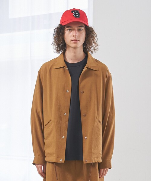J.PRESS YORK STREET(ジェイプレスヨークストリート)の「【UNISEX】リネンライク コーチジャケット(ブルゾン・メンズ・ブラウン系/ライトグレー系/ブラック系・SMALL/MEDIUM/LARGE)」の3枚目の写真
