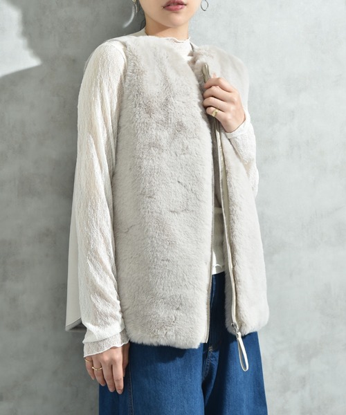 INTERPLANET（インタープラネット）の「エコファー＊ムートンチュニックベスト（ベスト・レディース・ライトグレー/チャコールグレー・FREE）」の8枚目の写真