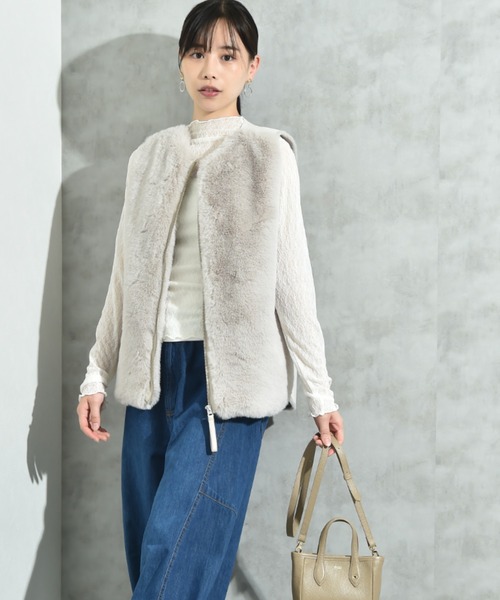 INTERPLANET（インタープラネット）の「エコファー＊ムートンチュニックベスト（ベスト・レディース・ライトグレー/チャコールグレー・FREE）」の5枚目の写真