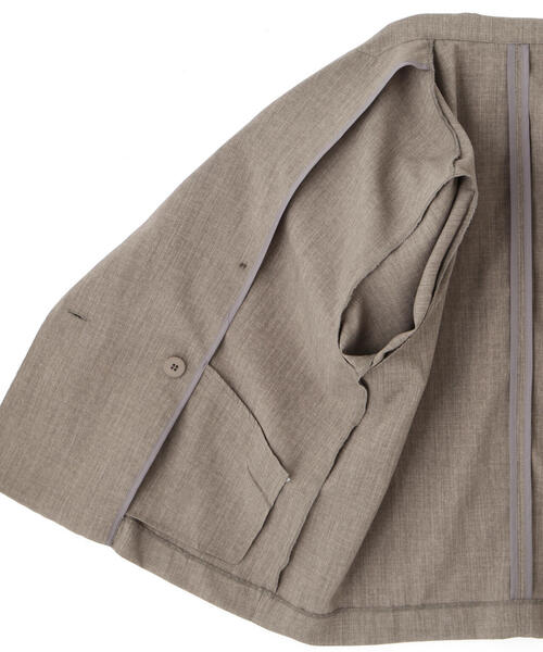 FREE'S MART（フリーズマート）の「◆半袖オーバーサイズジャケット（テーラードジャケット・レディース・ブラウン/グレー・SMALL/MEDIUM）」の16枚目の写真