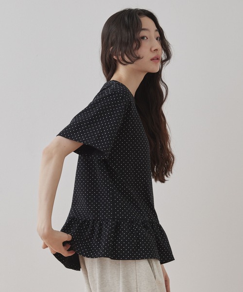 Unblend(アンブレンド)の「【Unblend】裾フリル ドット柄 ハーフスリーブTシャツ(Tシャツ/カットソー・レディース・ブラック/ホワイト・FREE)」の16枚目の写真