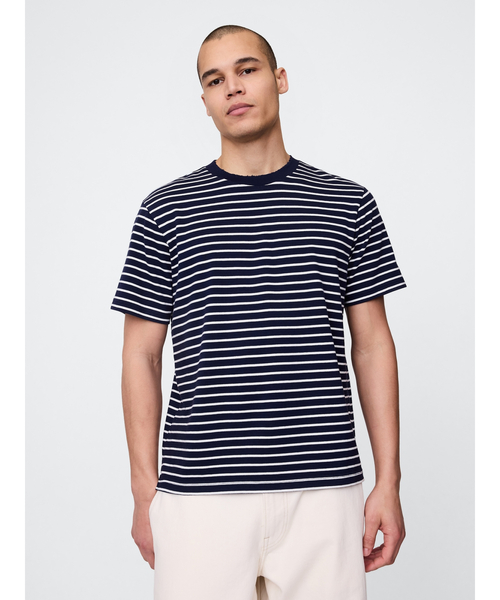 GAP(ギャップ)の「ヘビーウェイト オリジナルTシャツ(ユニセックス)(Tシャツ/カットソー・メンズ・ブラック/オフホワイト/ブルー系その他/ホワイト×ネイビー/ネイビー/ピンク系その他/ダークグリーン/カーキ/パープル/ブラウン・S/M/L/XL/XS)」の17枚目の写真