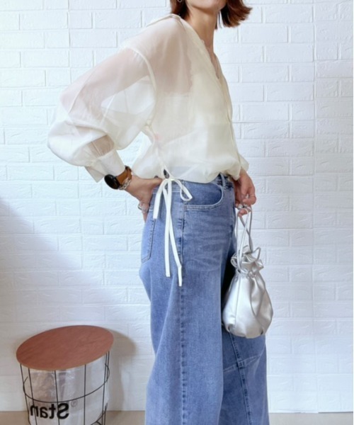 Belle Cie(ベルシー)の「透け感と脇リボンでふわふわガーリー シアーシャツトップス(シャツ/ブラウス・レディース・アイボリー/ミント/パープル/ラベンダー/ホワイト/ピンク・FREE)」の19枚目の写真