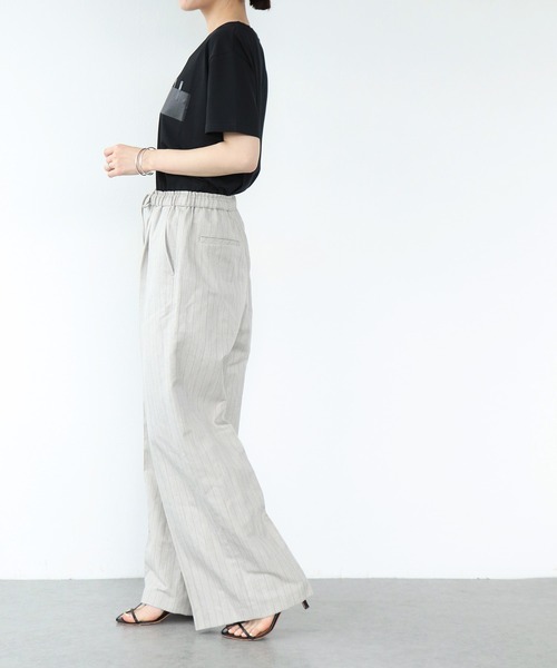 Jines（ジネス）の「リネン混ストライプリラックスパンツ（その他パンツ・レディース・ベージュ/ブラウン・38）」の6枚目の写真