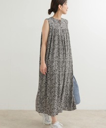 URBAN RESEARCH DOORS | 小花柄ノースリーブワンピース(ワンピース)