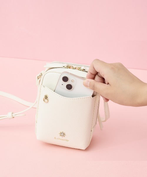 & chouette（アンドシュエット）の「≪推し事バッグ≫クリアポケット付きビジューショルダーバッグ（ショルダーバッグ・レディース・ピンク/ダルブルー系/ラベンダー/ブラック/オフホワイト・FREE）」の16枚目の写真