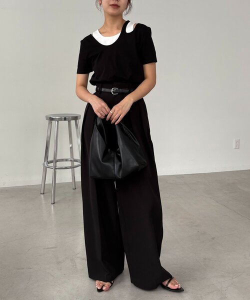 CAPRICIEUX LE'MAGE(カプリシューレマージュ)の「【1枚で着映え】レイヤードアシメネックTシャツ(Tシャツ/カットソー・レディース・グレー/ベージュ/ブラック・FREE)」の5枚目の写真