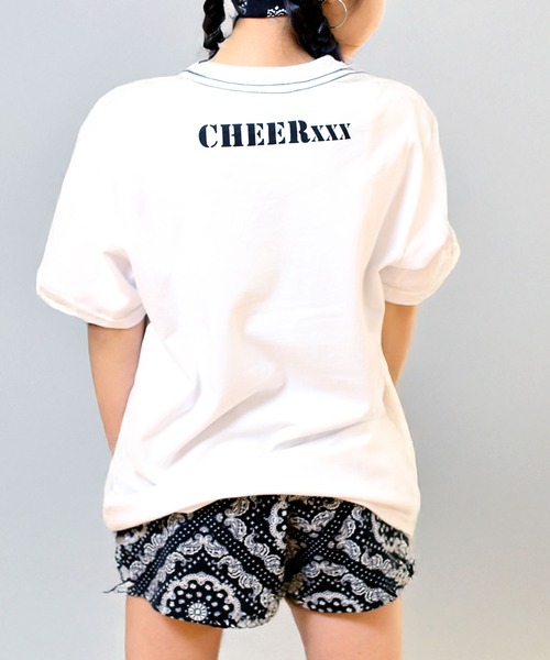 CHEER(チアー)の「ペイズリーバンダナ柄BIGTEE(Tシャツ/カットソー・レディース・ホワイト/ブラック・S/M/L)」の13枚目の写真