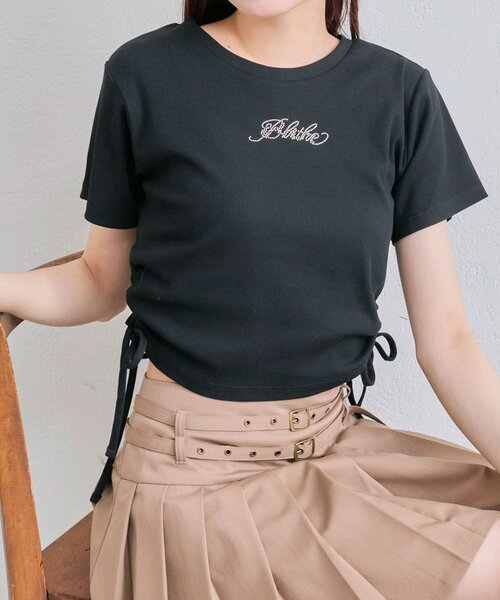 OLIVE des OLIVE(オリーブデオリーブ)の「脇ドロストテレコトップス(Tシャツ/カットソー・レディース・ブラック/ピンク/レッド/オフホワイト・FREE)」の1枚目の写真