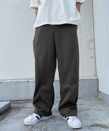 ”ゆるさ全開!おしゃれ度抜群” 切り替えスウェットパンツ